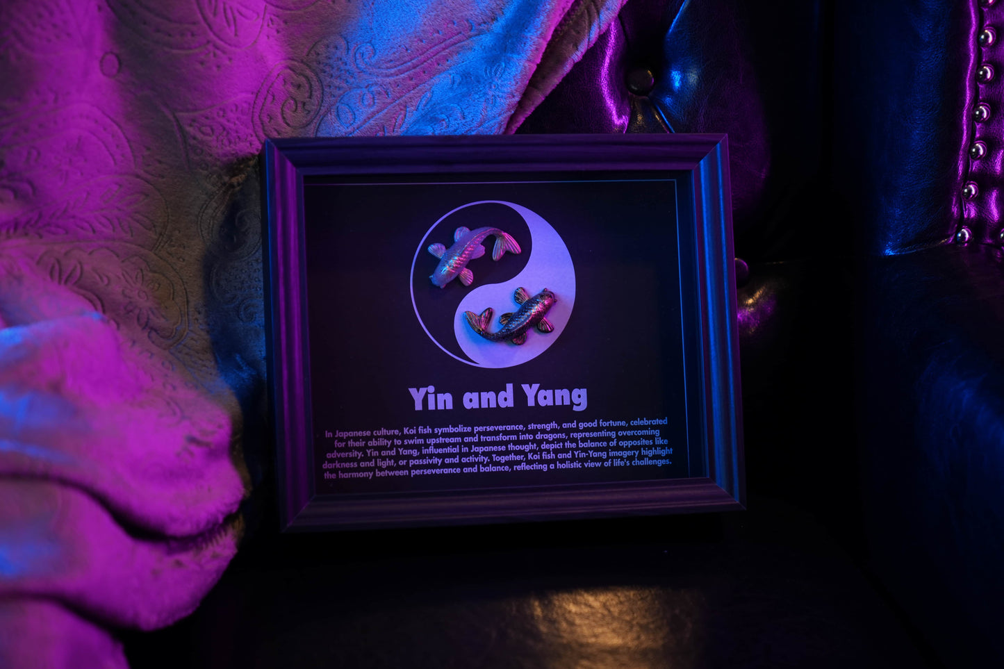 Yin & Yang Frame