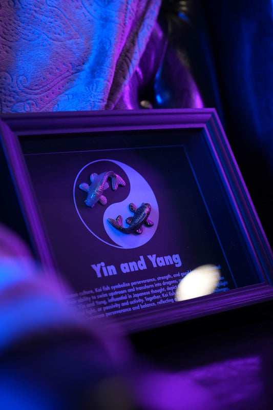 Yin & Yang Frame